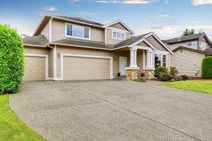 Lake Worth Driveway Pavers istockphoto 588954570 612x612 1 300x200